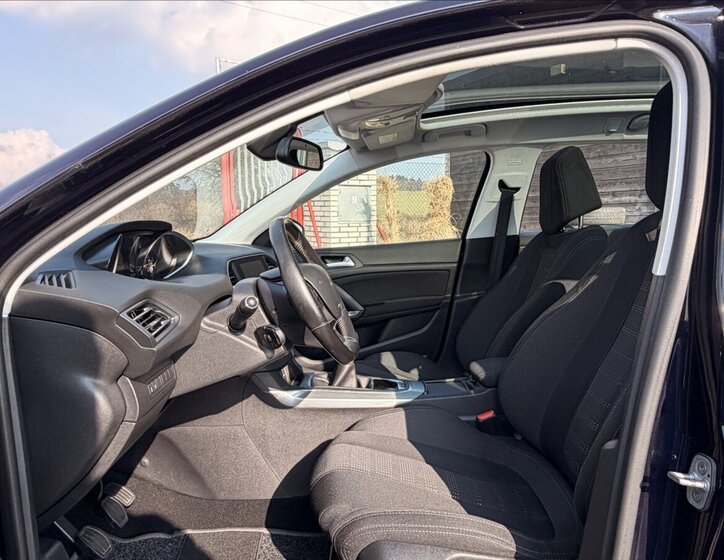 Peugeot 308 Kombi 2,0 l 110 kw