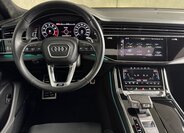 Audi RS Q8 23