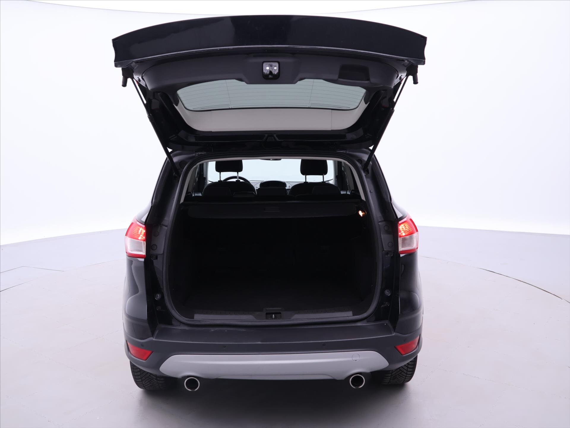 Ford Kuga SUV / Terénní 2,0 l 103 kw