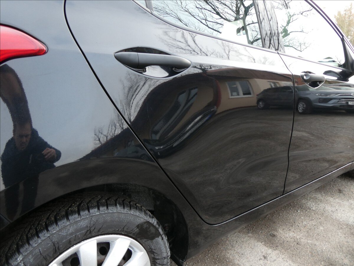 Hyundai i10 Hatchback 998,0 49 kw