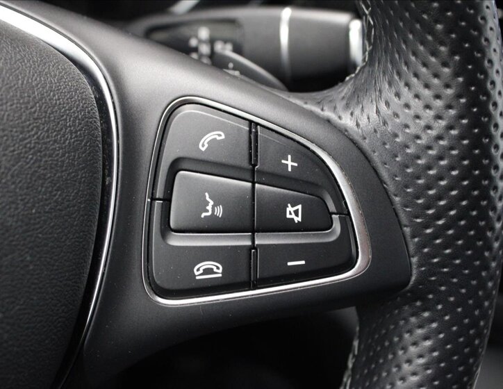 Mercedes-Benz Třídy V Kombi 2,0 l 120 kw