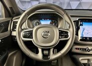 Volvo XC90 13