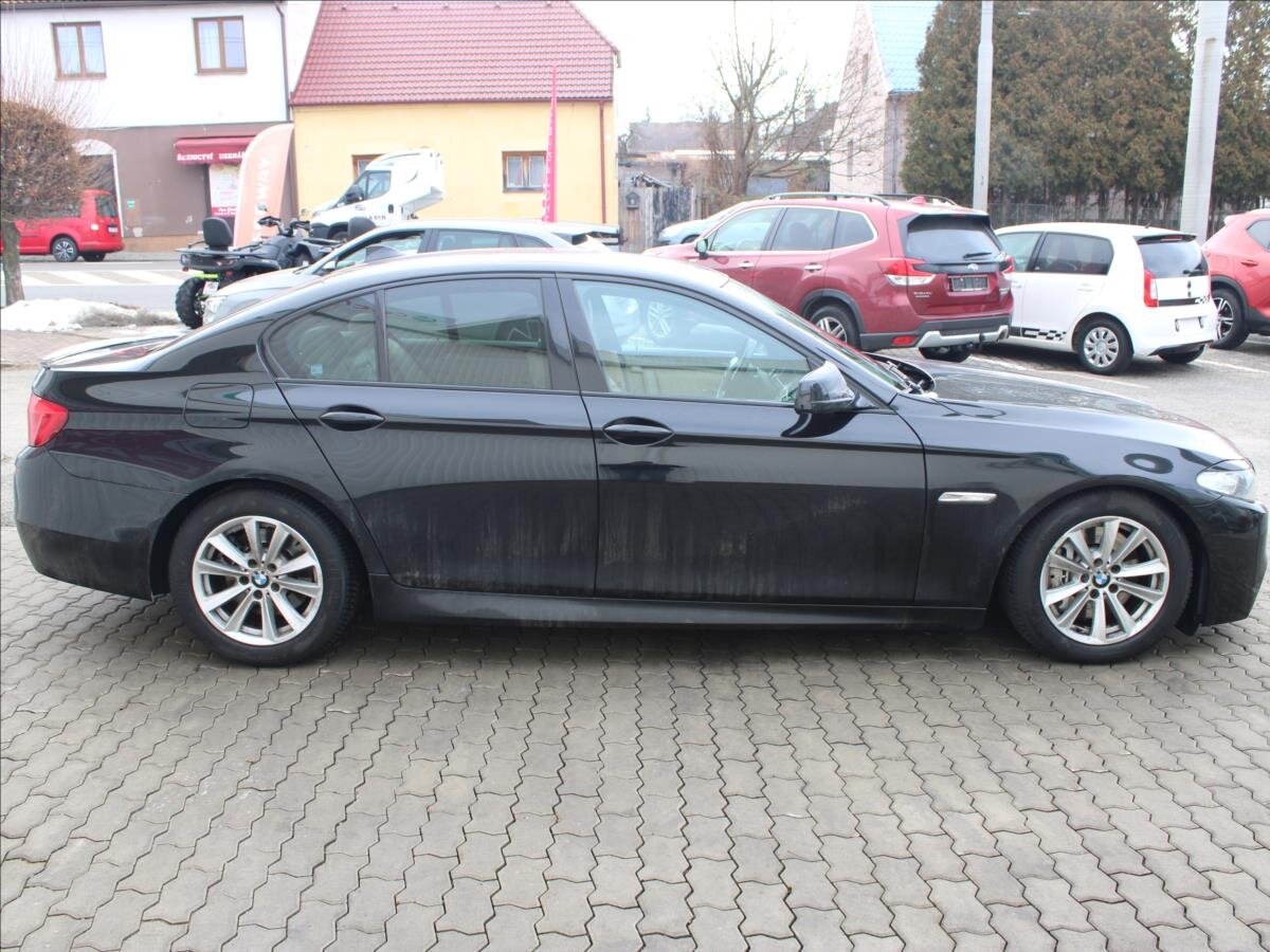 BMW Řada 5 Sedan 3,0 l 150 kw