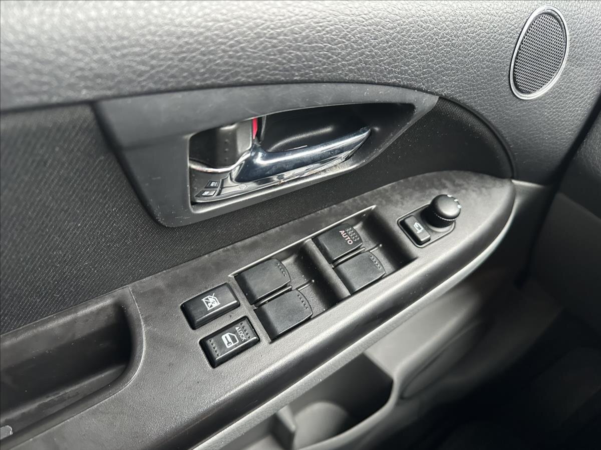 Suzuki SX4 Hatchback 1,6 l 88 kw