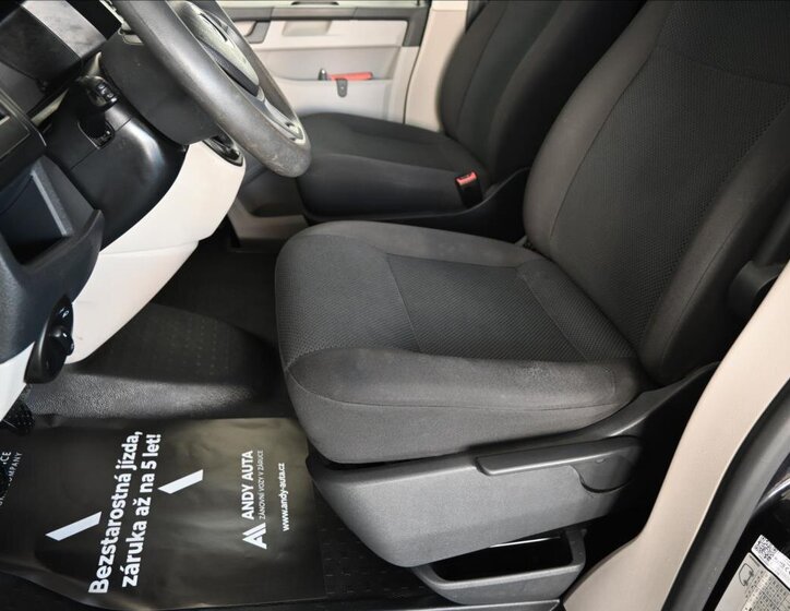 Volkswagen Transporter Skříň 2,0 l 75 kw