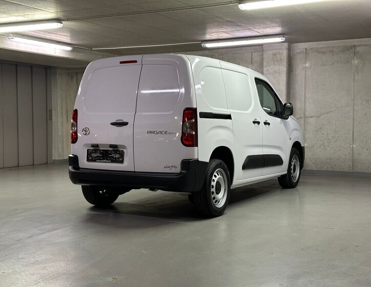 Toyota ProAce City VAN-Minibus 1,5 l 74 kw