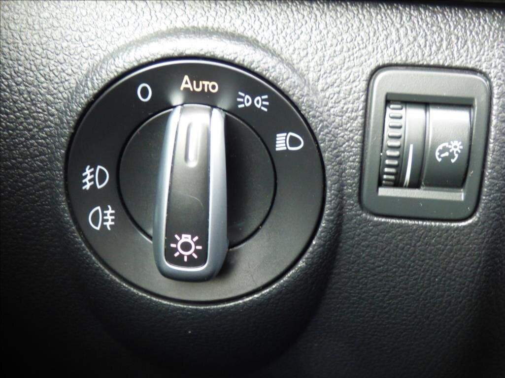 Volkswagen Tiguan Kombi 1,4 l 90 kw