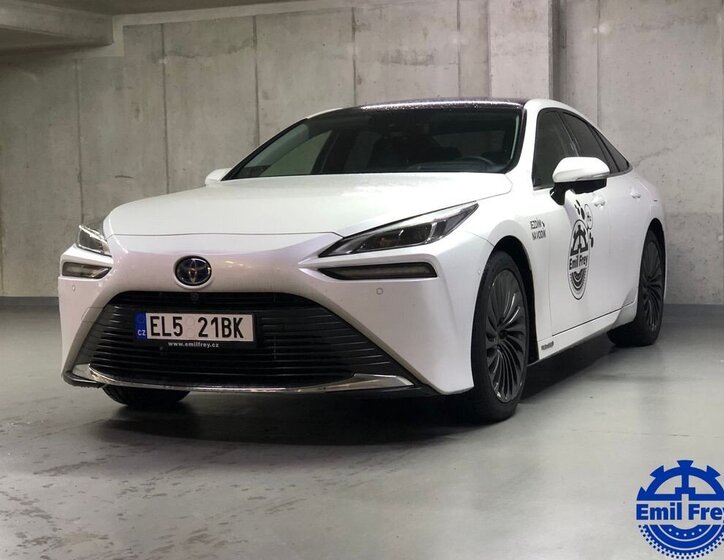 Toyota Mirai 1