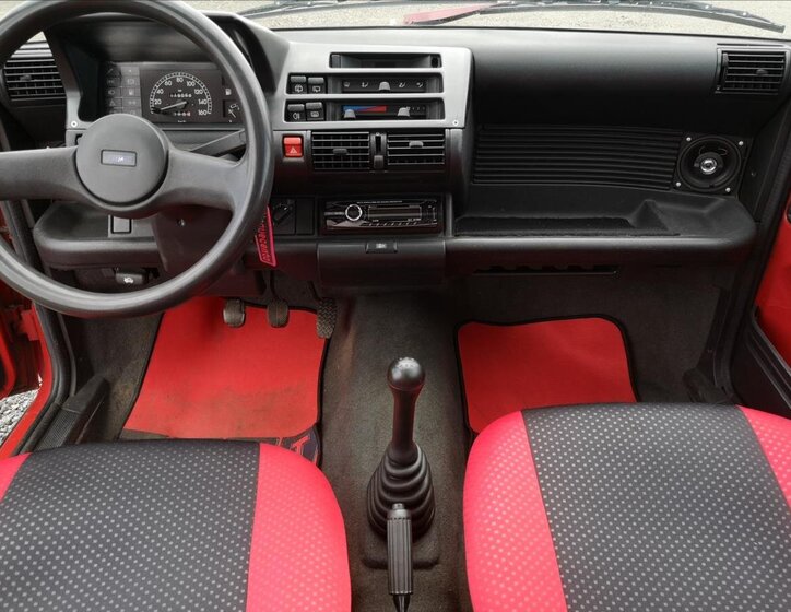 Fiat Cinquecento Hatchback 899,0 29 kw