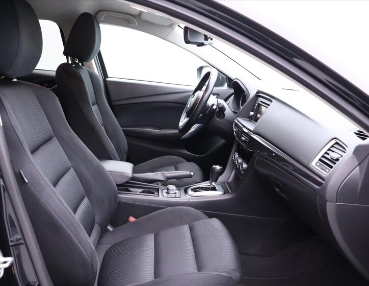 Mazda 6 Sedan 2,5 l 141 kw