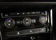 Volkswagen Touran 25