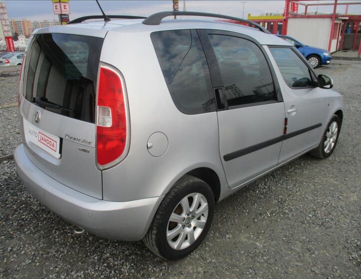 Škoda Roomster 5