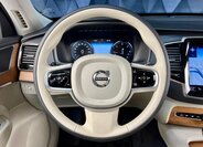 Volvo XC90 SUV 2,0 l 173 kw