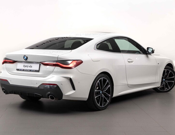 BMW Řada 4 Ostatní 3,0 l 210 kw