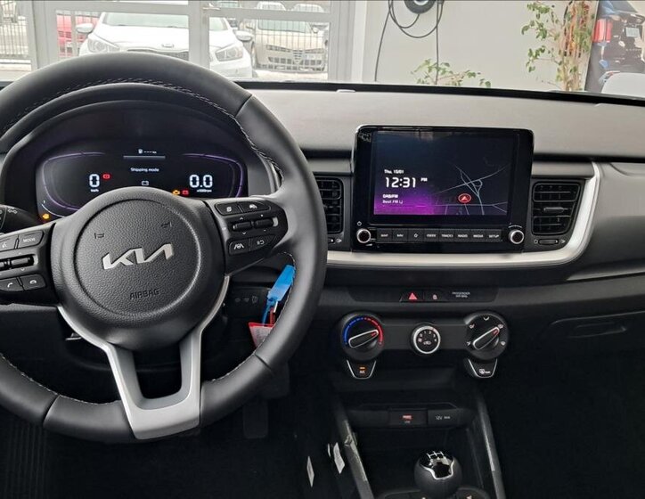 KIA Stonic Kombi 1,2 l 57 kw