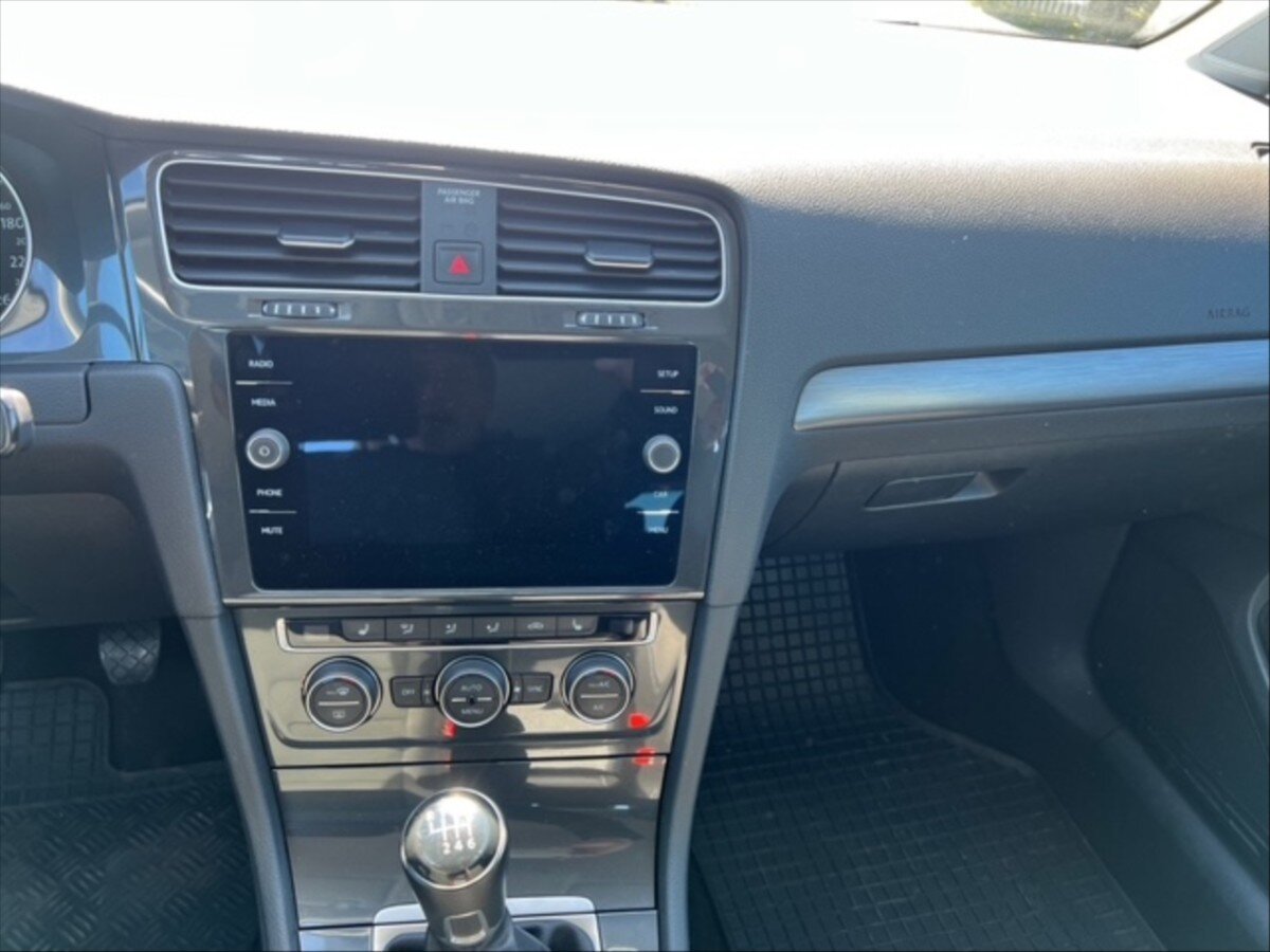 Volkswagen Passat Kombi 2,0 l 140 kw