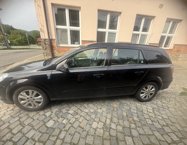 Opel Astra 4