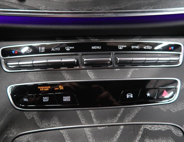 Mercedes-Benz Třídy E Kombi 2,0 l 143 kw