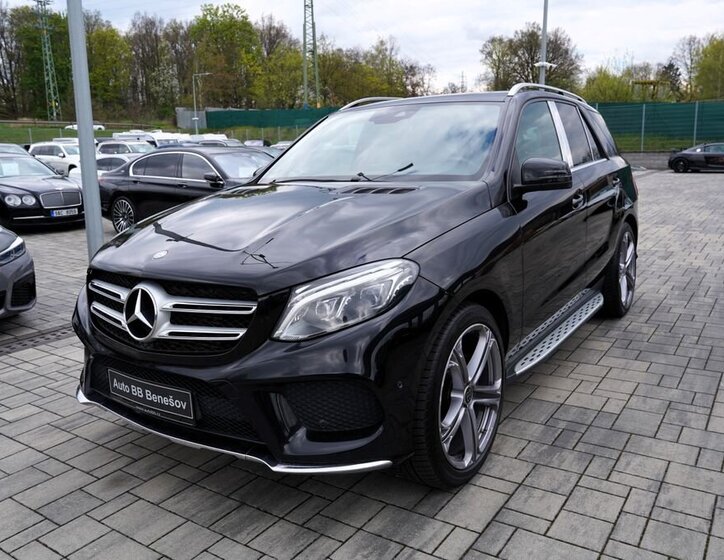Mercedes-Benz GLE SUV / Terénní 3,0 l 190 kw