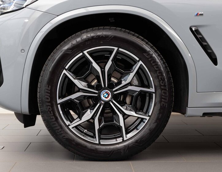 BMW X3 SUV 3,0 l 210 kw