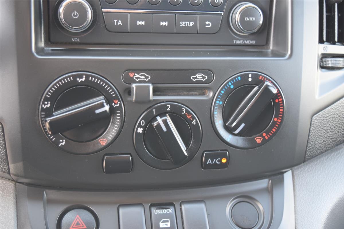 Nissan NV200 MPV 1,6 l 81 kw