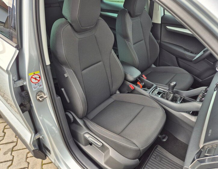 Škoda Karoq SUV / Terénní 1,5 l 110 kw