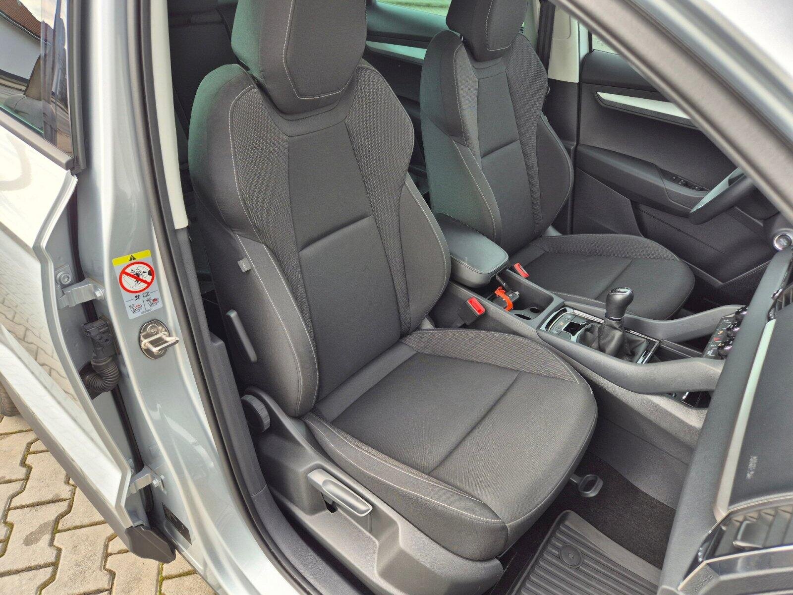 Škoda Karoq SUV / Terénní 1,5 l 110 kw