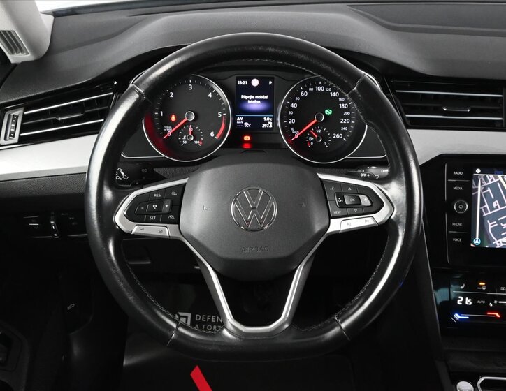 Volkswagen Passat Kombi 2,0 l 110 kw