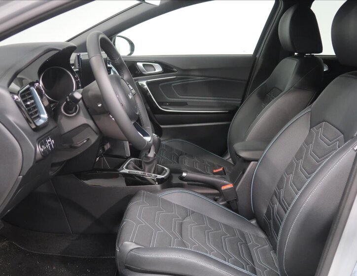 KIA Ceed Hatchback 1,5 l 103 kw