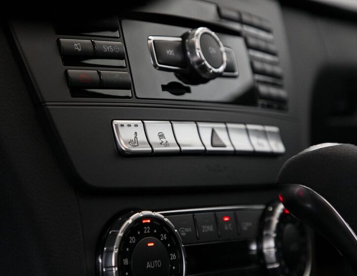 Mercedes-Benz Třídy C 32