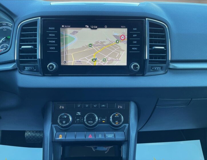 Škoda Karoq SUV / Terénní 2,0 l 110 kw