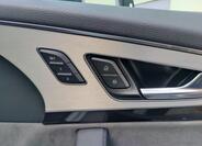 Audi Q7 31