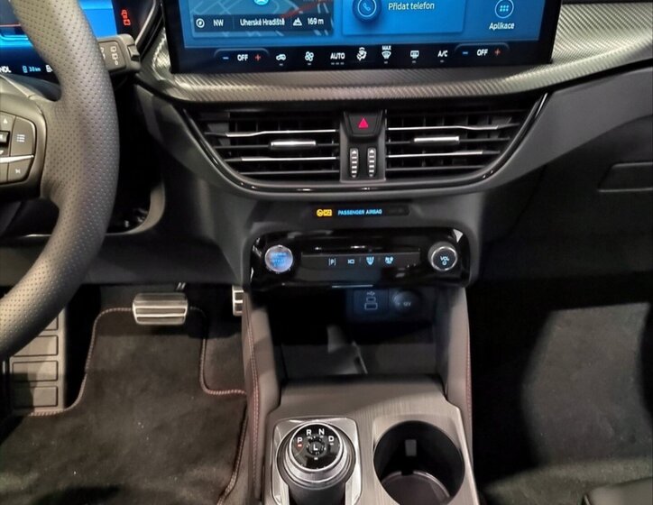 Ford Kuga SUV / Terénní 2,5 l 178 kw