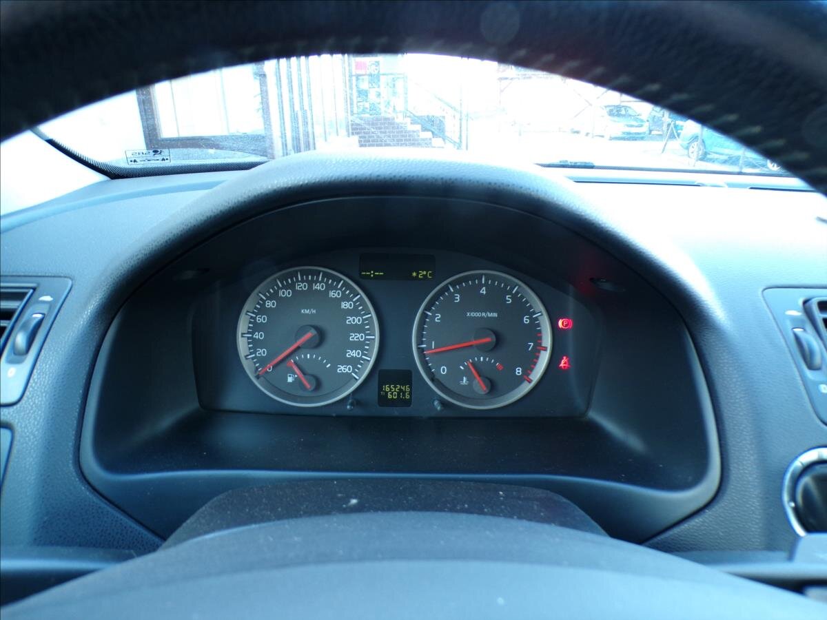 Volvo V50 Kombi 2,4 l 103 kw