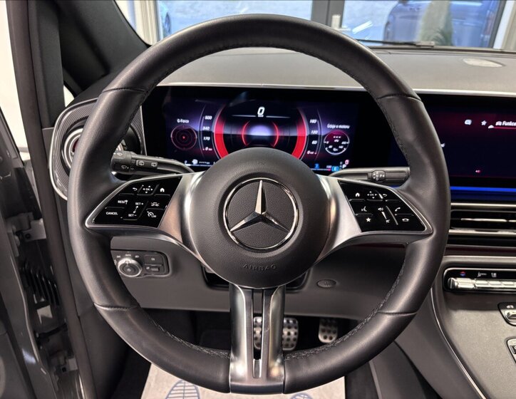 Mercedes-Benz Třídy V Kombi 2,0 l 174 kw