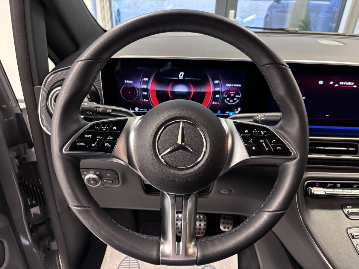 Mercedes-Benz Třídy V Kombi 2,0 l 174 kw