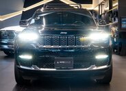 Jeep Grand Cherokee 12