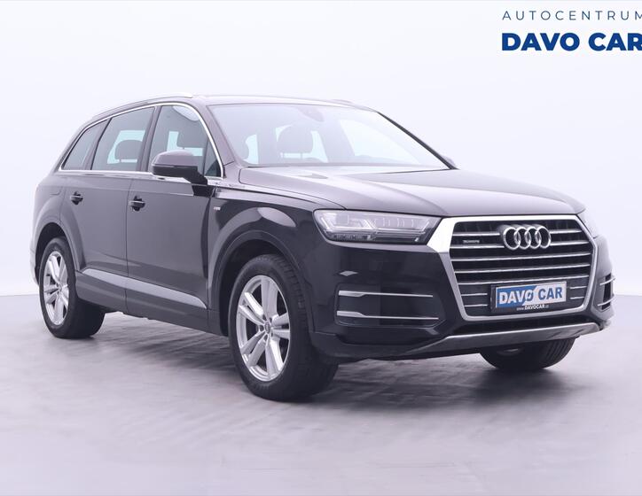 Audi Q7 1