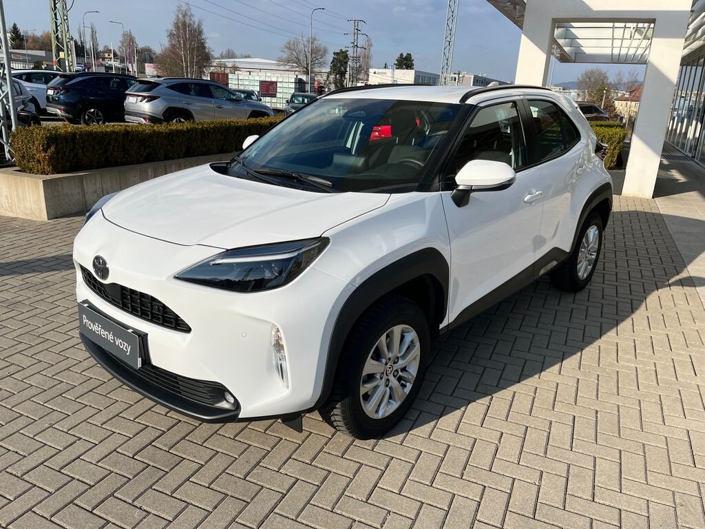 Toyota Yaris Cross SUV / Terénní 1,5 l 68 kw