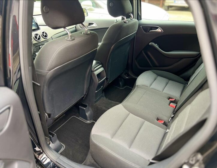 Mercedes-Benz Třídy B Kombi 1,5 l 80 kw