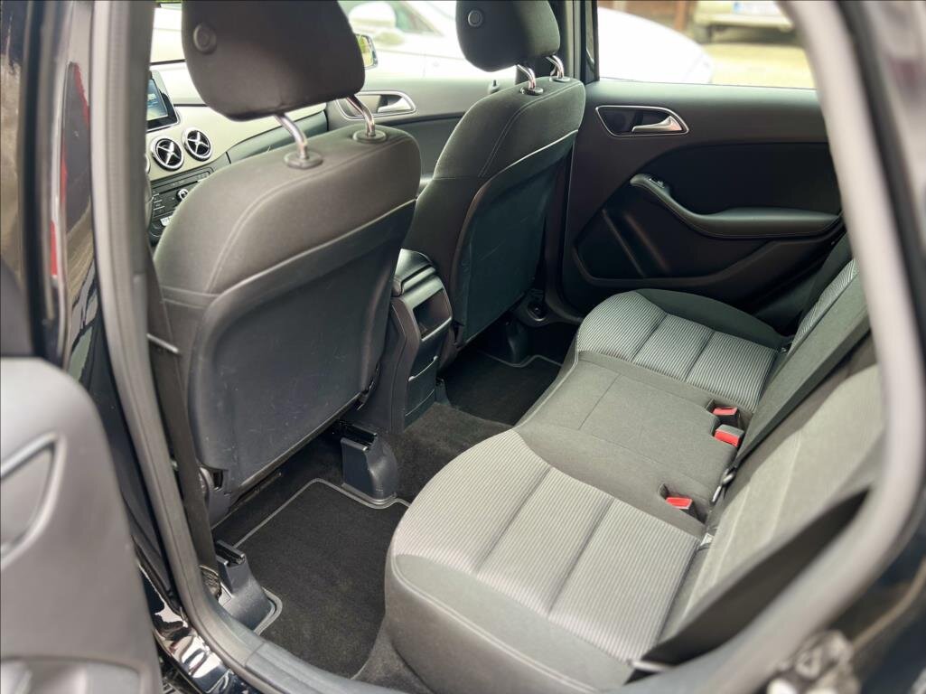 Mercedes-Benz Třídy B Kombi 1,5 l 80 kw