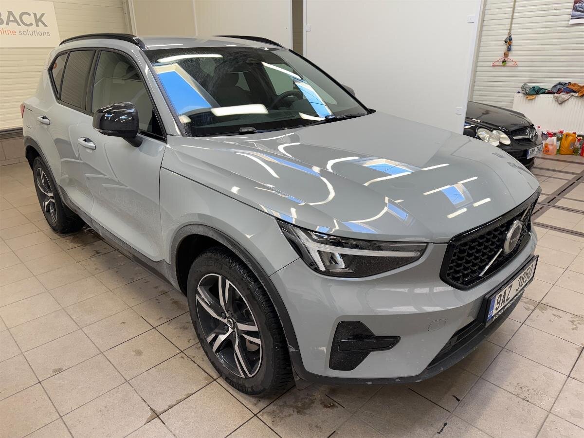 Volvo XC40 SUV 2,0 l 120 kw