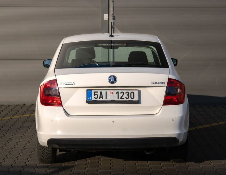 Škoda Rapid Sedan / Limuzína 1,4 l 66 kw