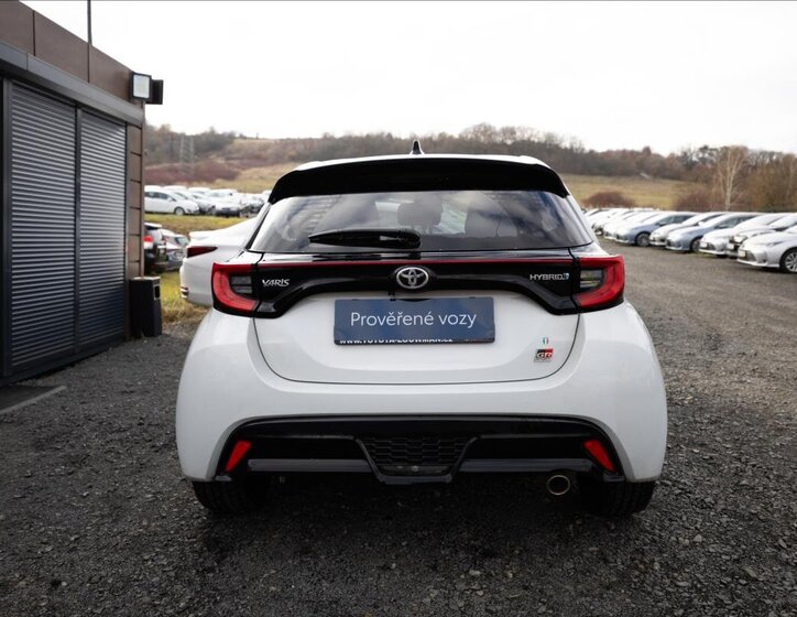 Toyota Yaris Hatchback 1,5 l 68 kw