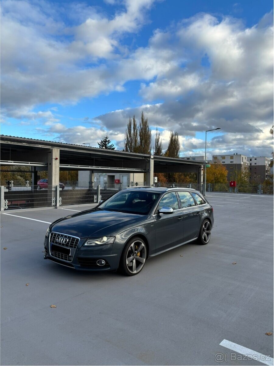 Audi S4 Kombi 0,0 245 kw