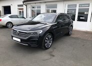 Volkswagen Touareg Kombi 3,0 l 210 kw
