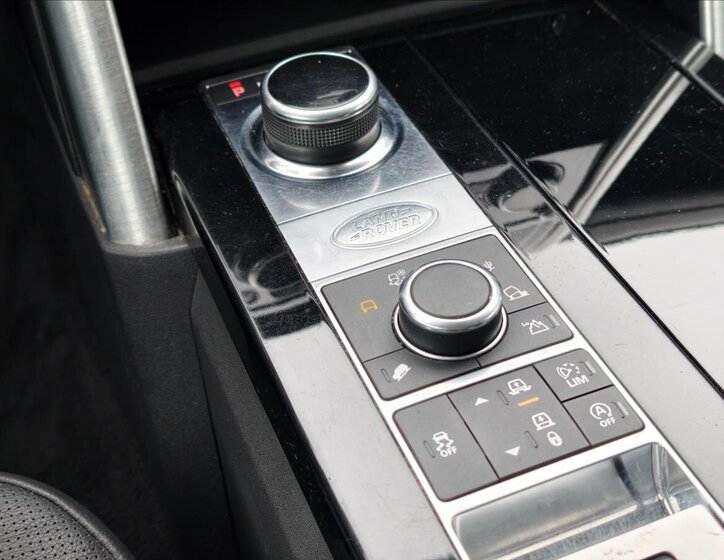Land Rover Discovery SUV 3,0 l 190 kw
