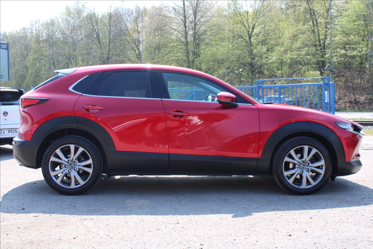 Mazda CX-30 SUV / Terénní 2,0 l 90 kw
