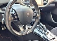 Peugeot 308 8