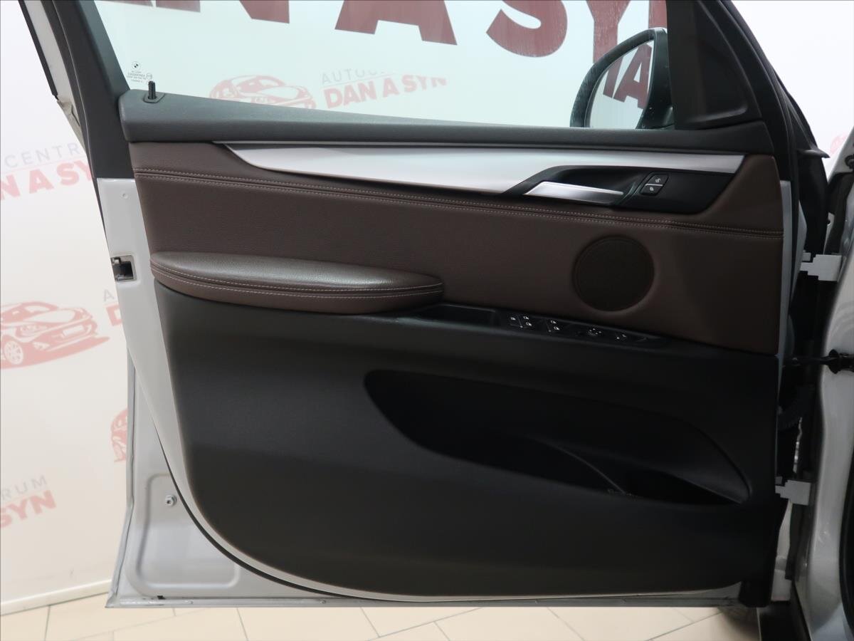 BMW X5 SUV / Terénní 2,0 l 160 kw